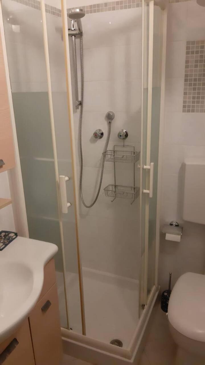 Pippo Cosy Studio Flat With Ac مونتيروسّو ال ماري المظهر الخارجي الصورة